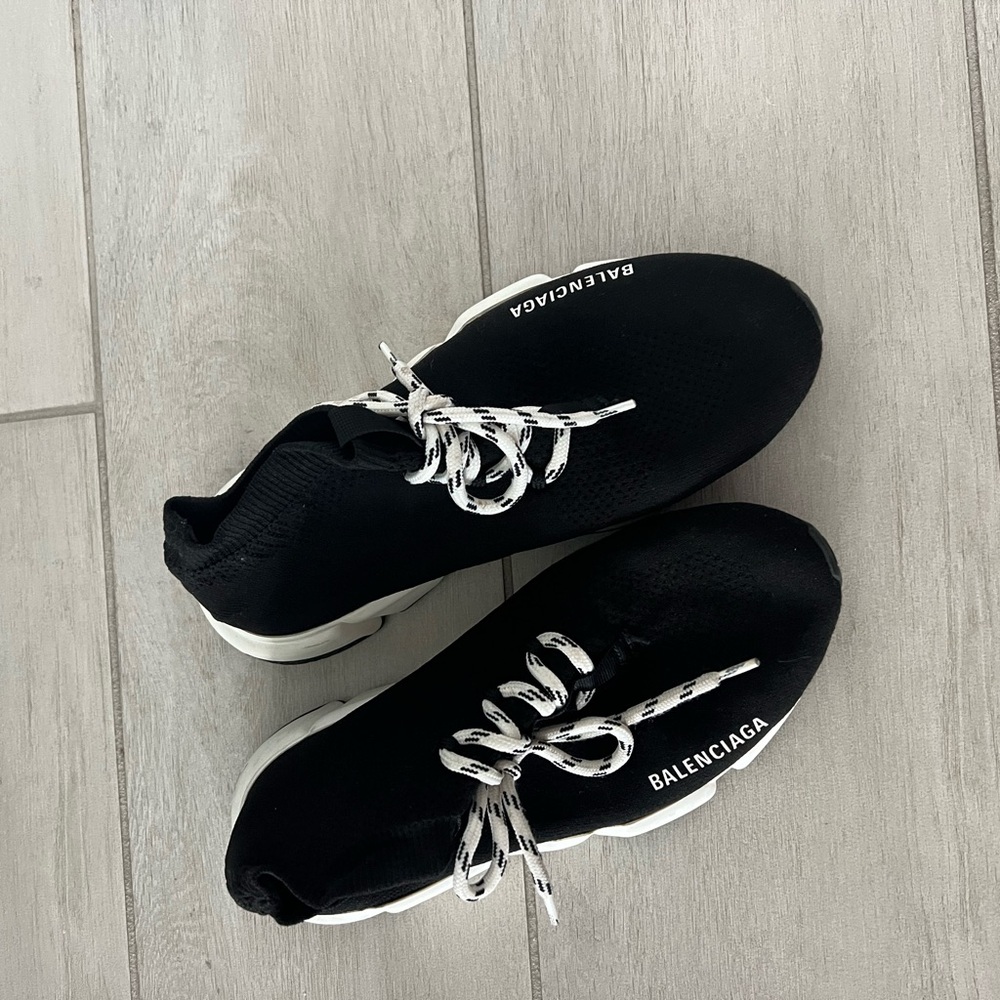 Balenciaga socks sneakers with laces